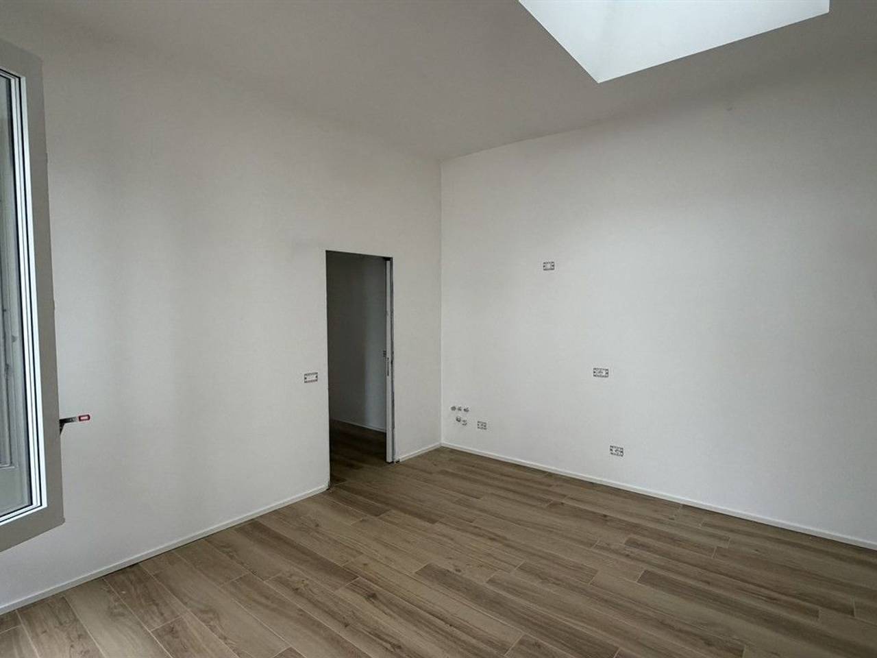 appartamento in vendita a Milano in zona Lorenteggio