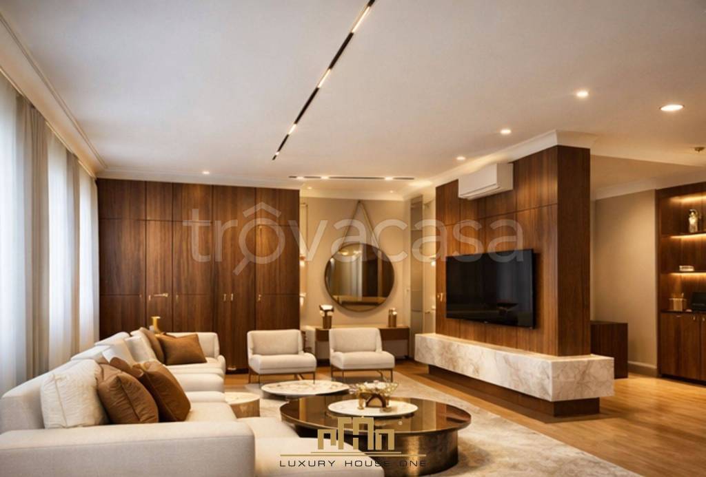 appartamento in vendita a Milano in zona Brera