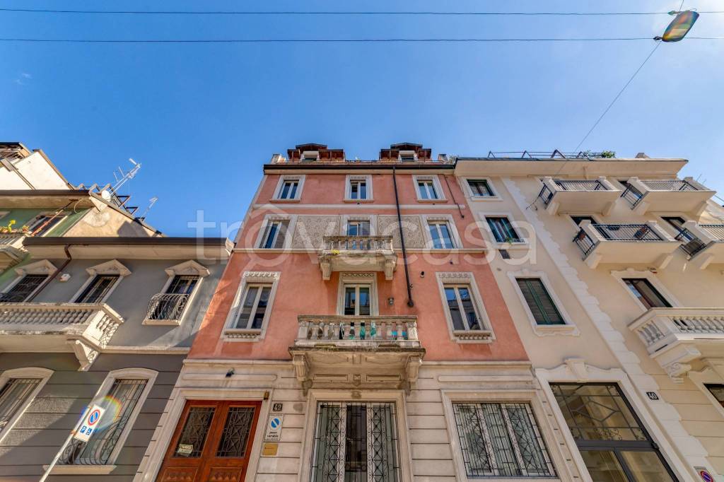 appartamento in vendita a Milano in zona Città Studi