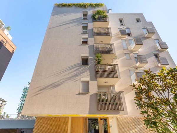 appartamento in vendita a Milano in zona Lambrate