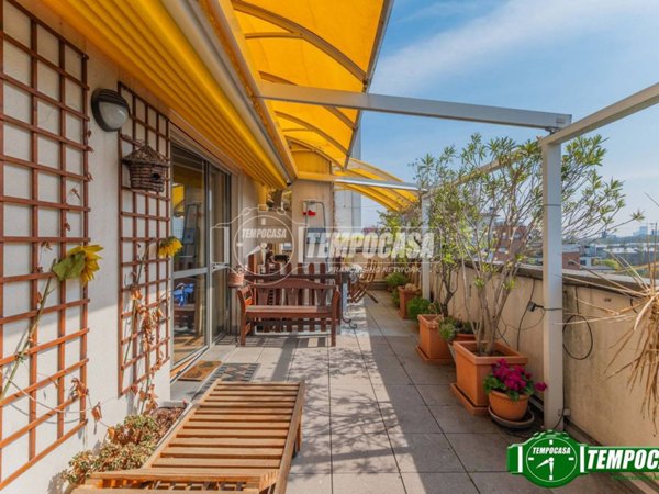 appartamento in vendita a Milano in zona Quarto Oggiaro