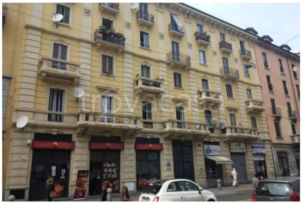 appartamento in vendita a Milano in zona Loreto