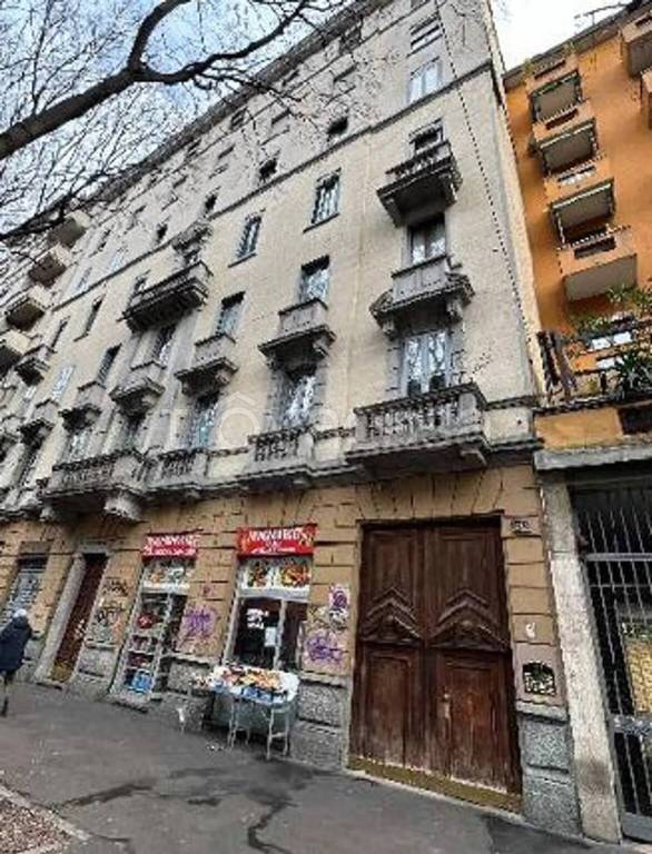 appartamento in vendita a Milano in zona Casoretto