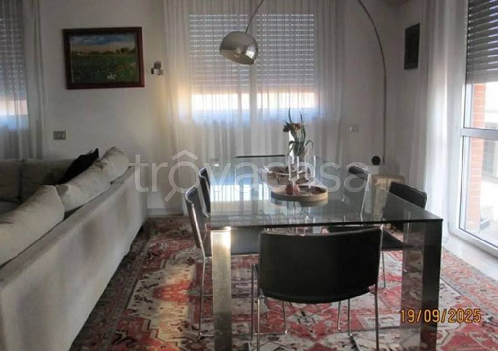 appartamento in vendita a Milano in zona Quarto Oggiaro