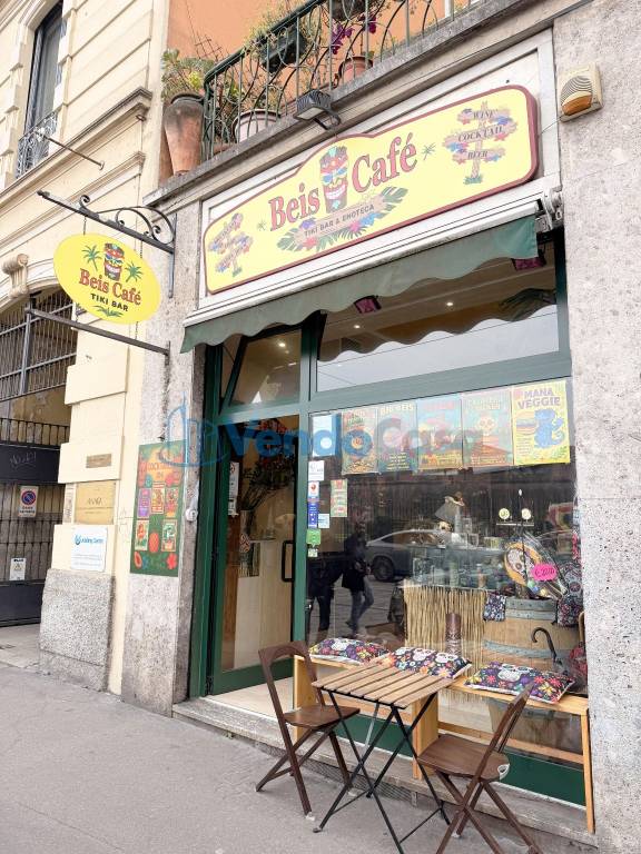 negozio in vendita a Milano in zona Porta Romana