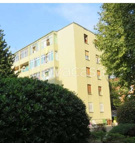 appartamento in vendita a Milano in zona Vialba