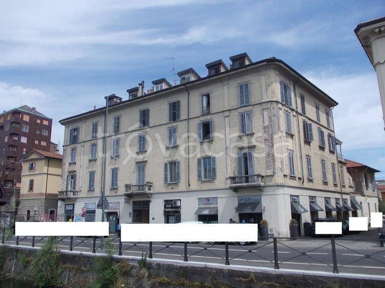 appartamento in vendita a Milano in zona Piazzale Lodi