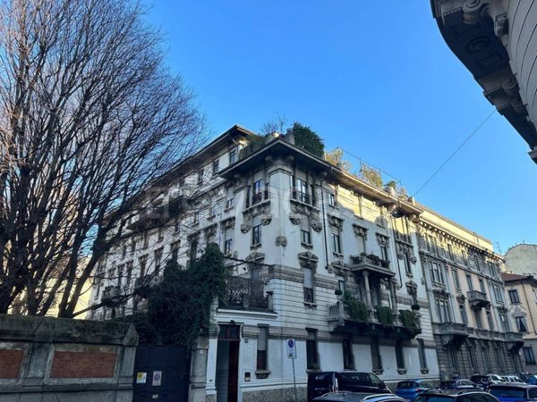 appartamento in vendita a Milano in zona Centro Storico