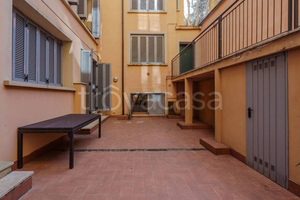 ufficio in vendita a Milano