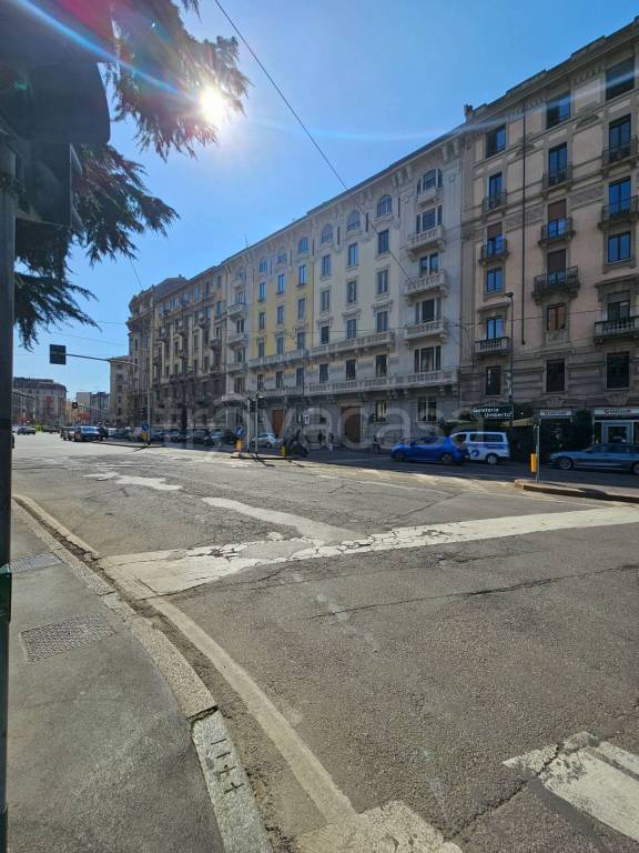 appartamento in vendita a Milano in zona Porta Vittoria
