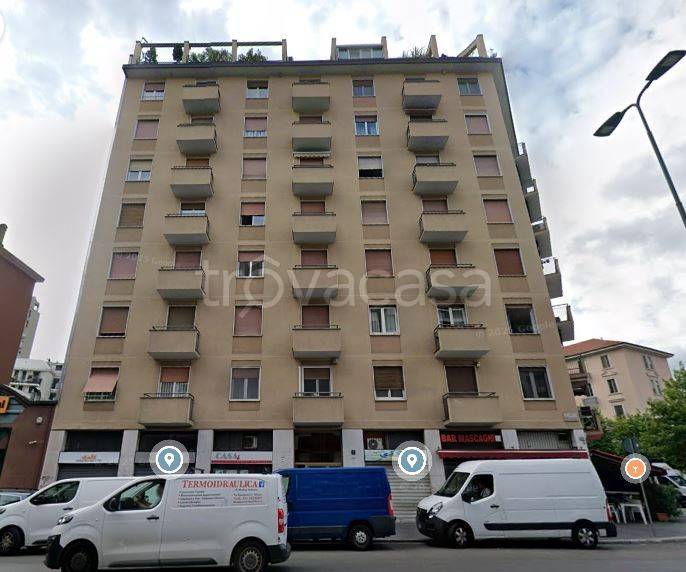 appartamento in vendita a Milano in zona Corvetto