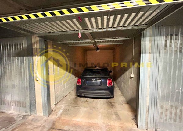 appartamento in vendita a Milano in zona Famagosta