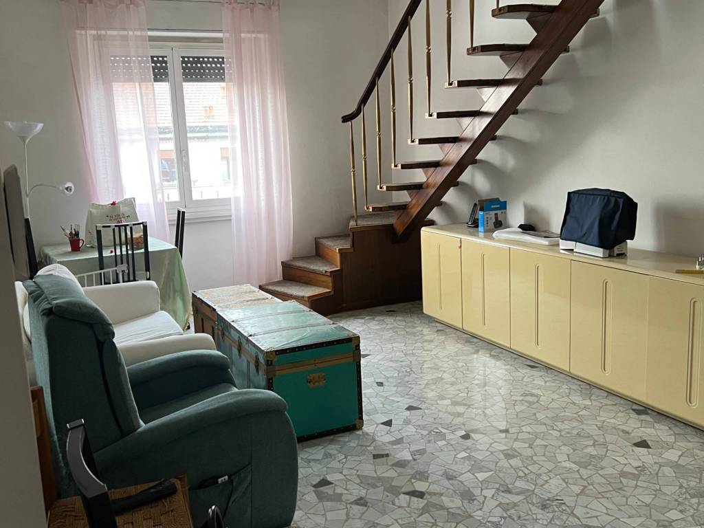 appartamento in vendita a Milano in zona Sempione