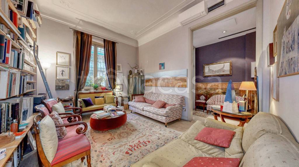 casa indipendente in vendita a Milano in zona Casoretto