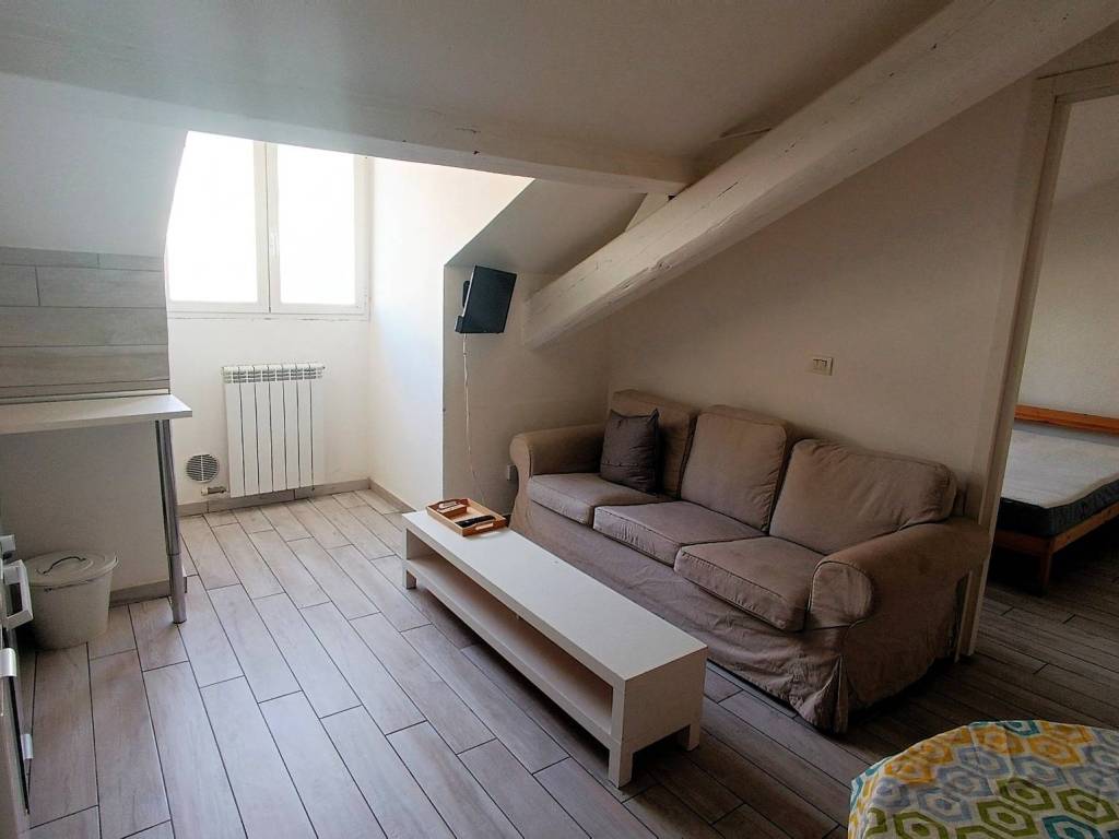 appartamento in vendita a Milano in zona Stadera