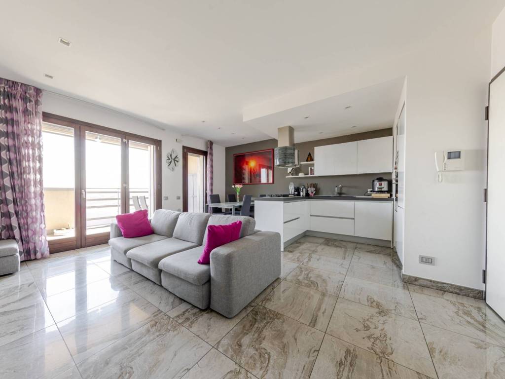 appartamento in vendita a Milano in zona Niguarda