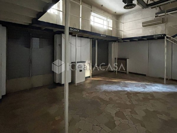 negozio in vendita a Milano