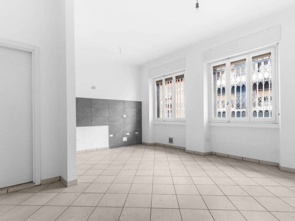appartamento in vendita a Milano in zona Solari