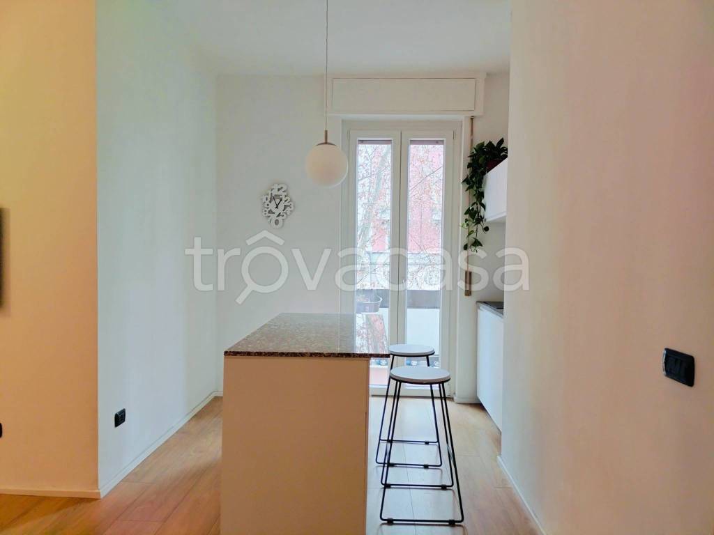 appartamento in vendita a Milano in zona Isola