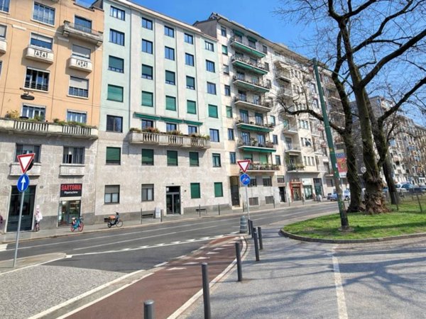 appartamento in vendita a Milano in zona Solari