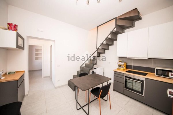 appartamento in vendita a Milano in zona Baggio