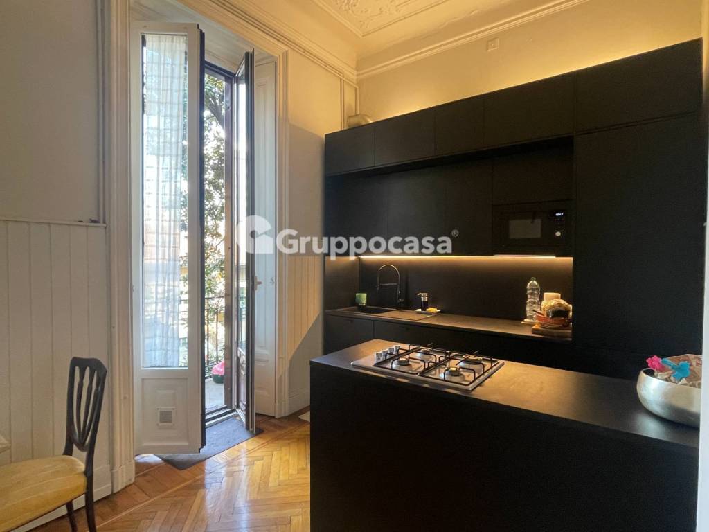 appartamento in vendita a Milano in zona Città Studi