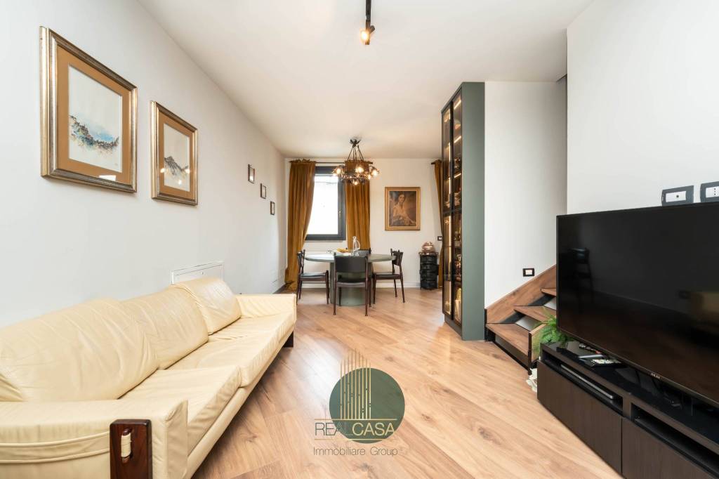 casa indipendente in vendita a Milano in zona Comasina