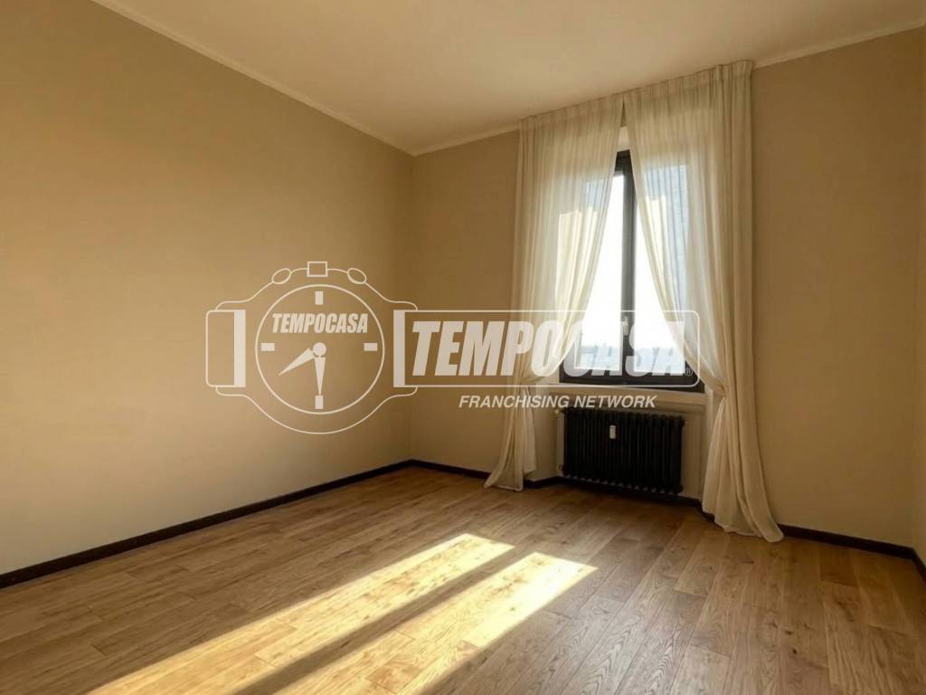 appartamento in vendita a Milano in zona Lambrate