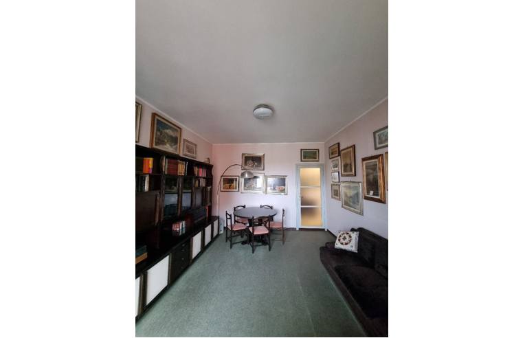 appartamento in vendita a Milano in zona Quarto Oggiaro