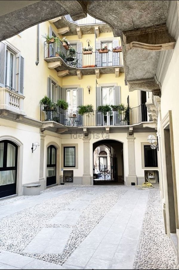 appartamento in vendita a Milano in zona Brera