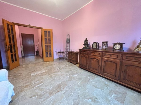 appartamento in vendita a Milano in zona Forze Armate