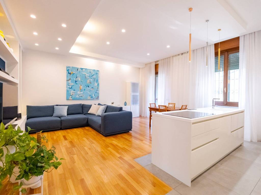 appartamento in vendita a Milano in zona Crescenzago