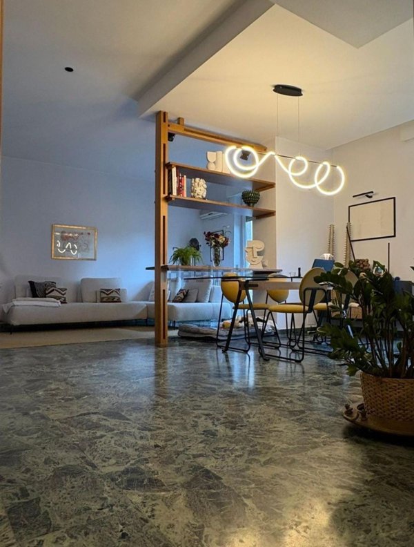 appartamento in vendita a Milano in zona Piazzale Lodi