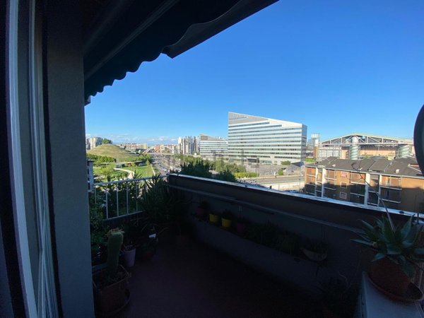 appartamento in vendita a Milano in zona QT8
