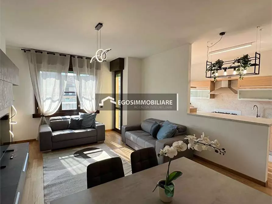 appartamento in vendita a Milano in zona Loreto