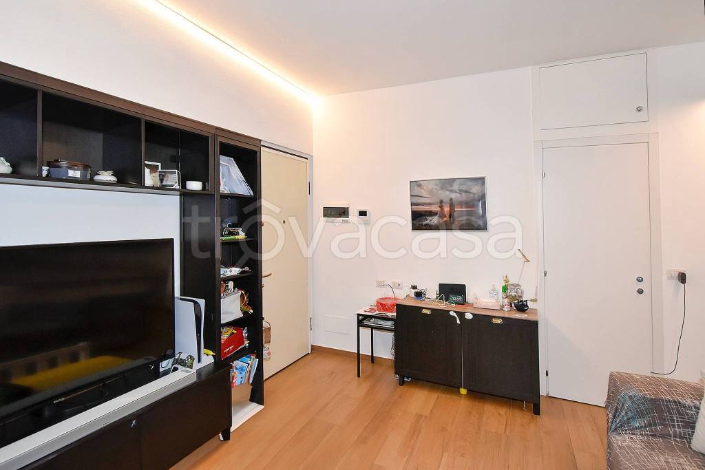 appartamento in vendita a Milano in zona Vigentino