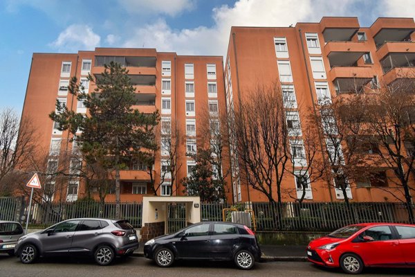 appartamento in vendita a Milano in zona Vigentino
