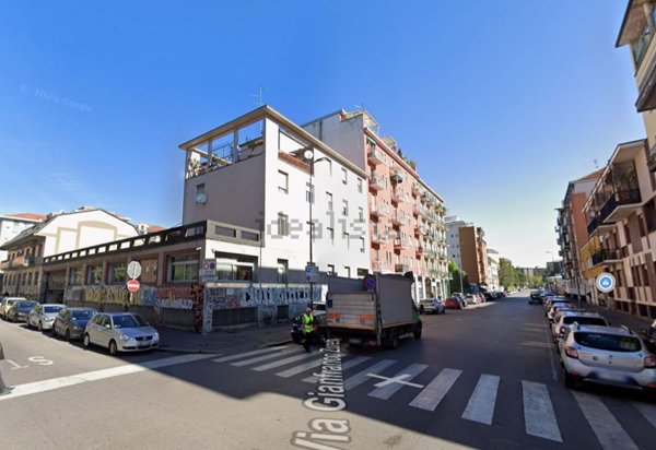 appartamento in vendita a Milano in zona Maggiolina