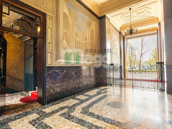 appartamento in vendita a Milano in zona Città Studi