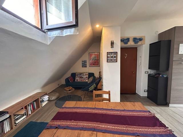 appartamento in vendita a Milano in zona Famagosta