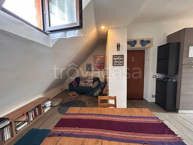 appartamento in vendita a Milano in zona Famagosta