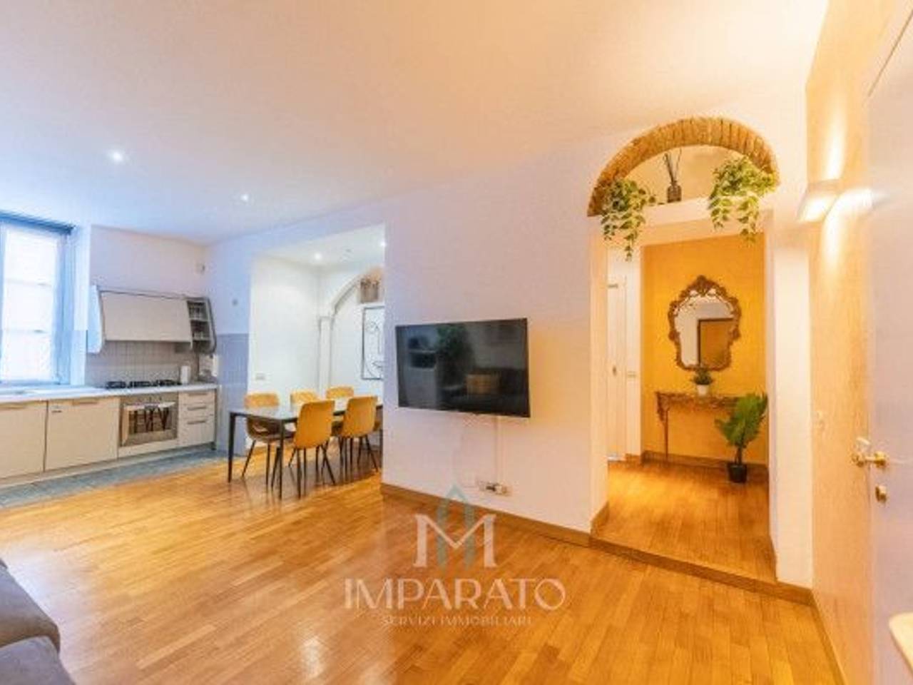 appartamento in vendita a Milano in zona Porta Garibaldi