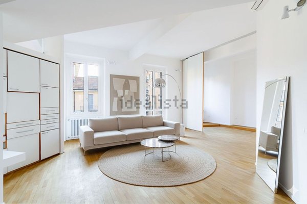 appartamento in vendita a Milano in zona Il Portello