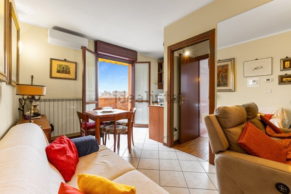 appartamento in vendita a Milano in zona Precotto