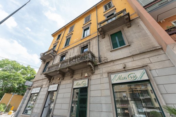 appartamento in vendita a Milano in zona Vigentino