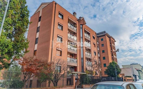 appartamento in vendita a Milano in zona Greco