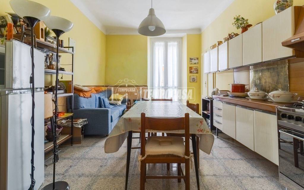 appartamento in vendita a Milano in zona Corvetto