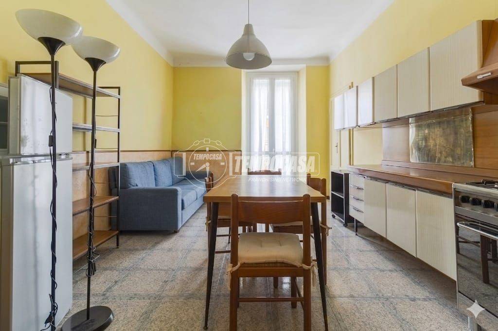 appartamento in vendita a Milano in zona Corvetto