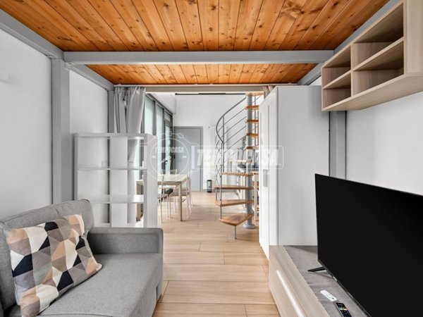 appartamento in vendita a Milano in zona Città Studi