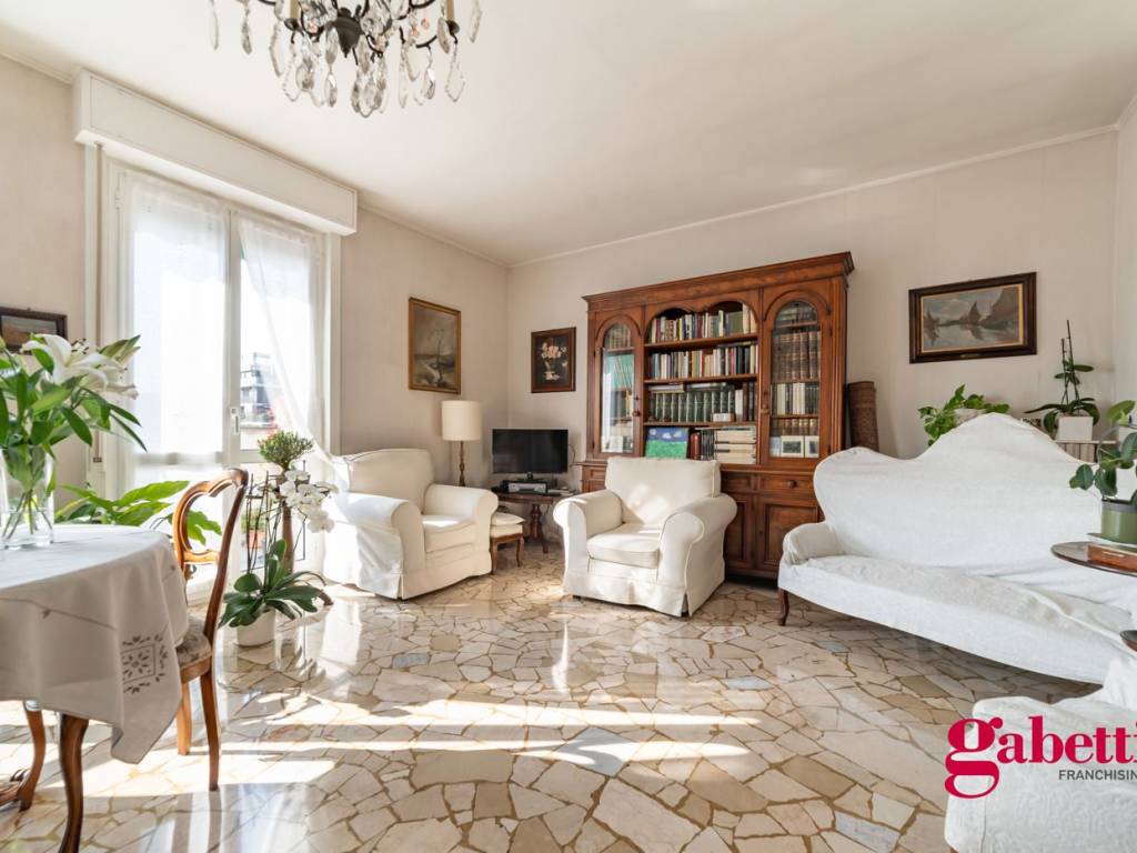 appartamento in vendita a Milano in zona Solari